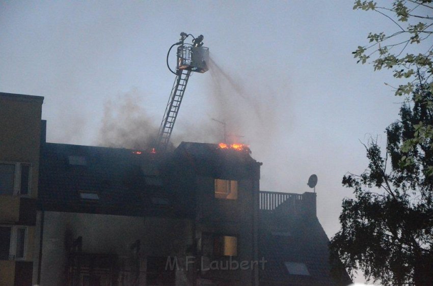 Feuer 3 Koeln Vingst Burgstr P294.jpg